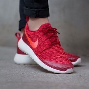 Nike Roshe One Flyknit